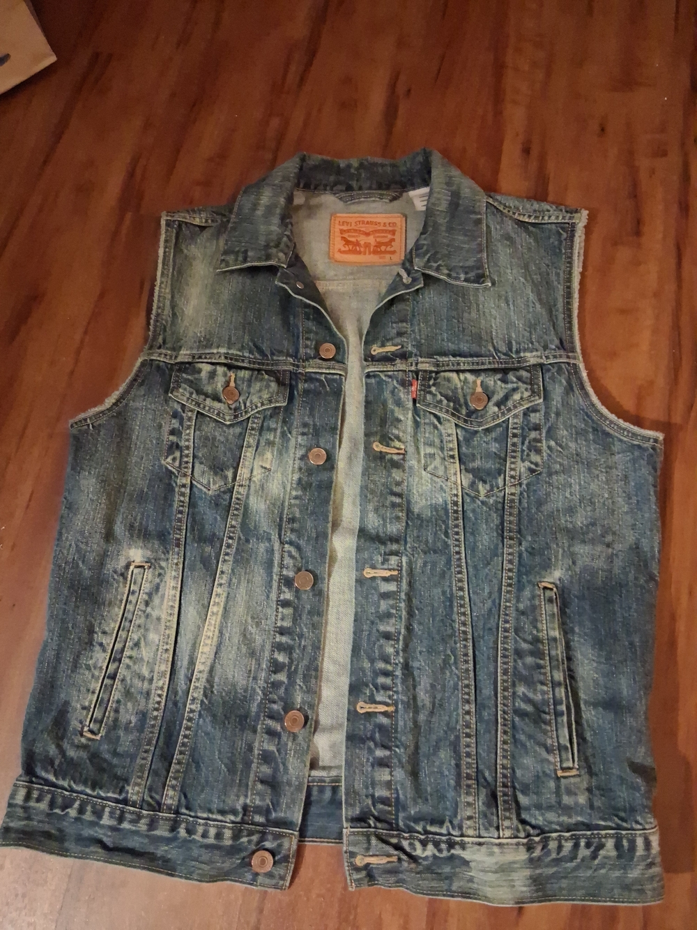 Levi's Distressed  Denim Trucker  Jacket Vest